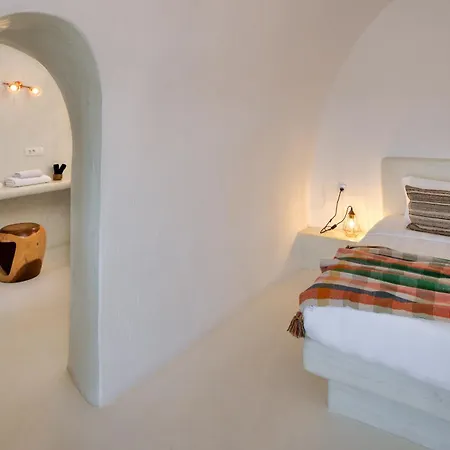 Amphora Luxury - Akrotiri Seaview Escape