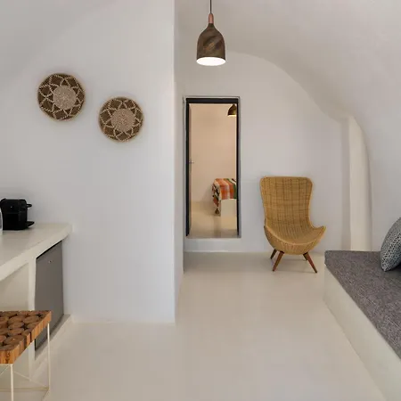 Amphora Luxury - Akrotiri Seaview Escape