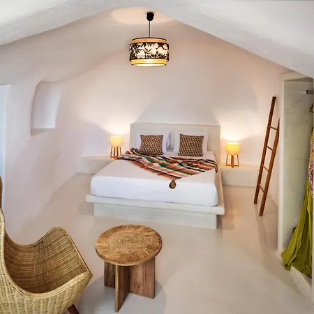 Villa Amphora Luxury - Akrotiri Seaview Escape